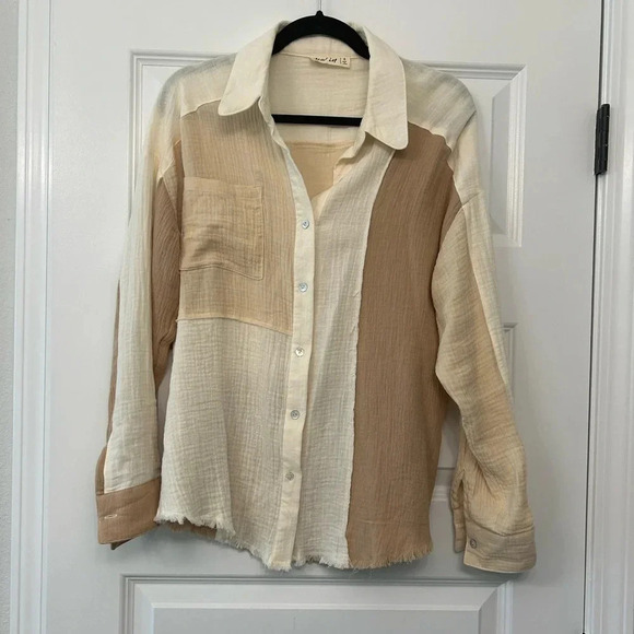 Vici Tops - New in boutique gauze top